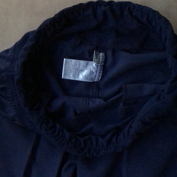 Scrub Set - Picture 7 of 7